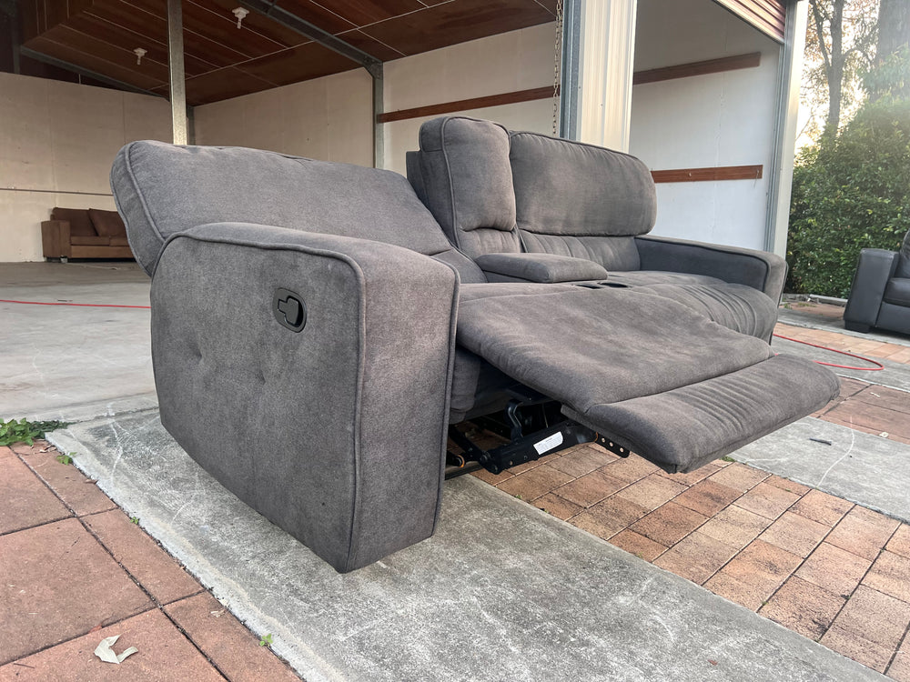 2 seater recliner (broken)