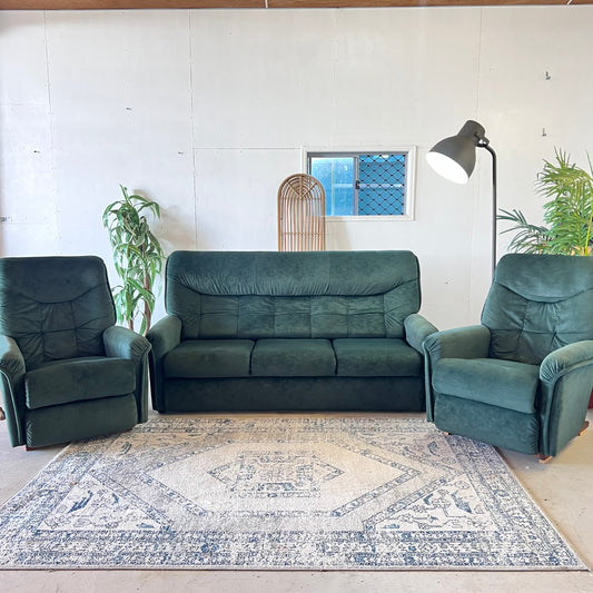 QUICK SALE ‼️ EMERALD LAZY BOY ROCKING CHAIR SET