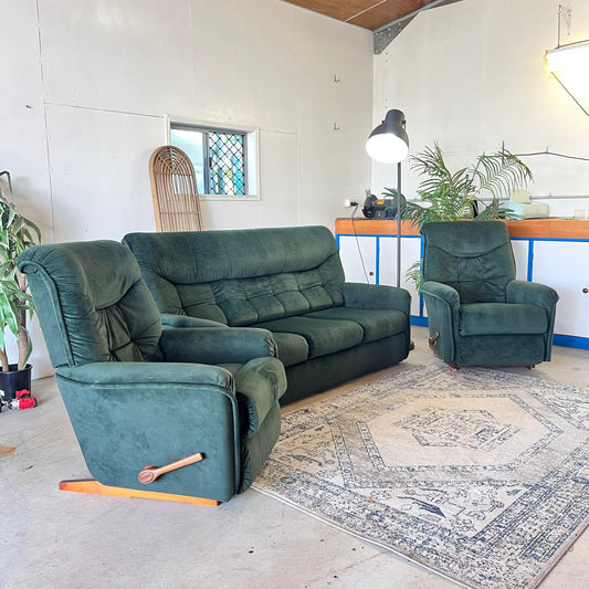 QUICK SALE ‼️ EMERALD LAZY BOY ROCKING CHAIR SET