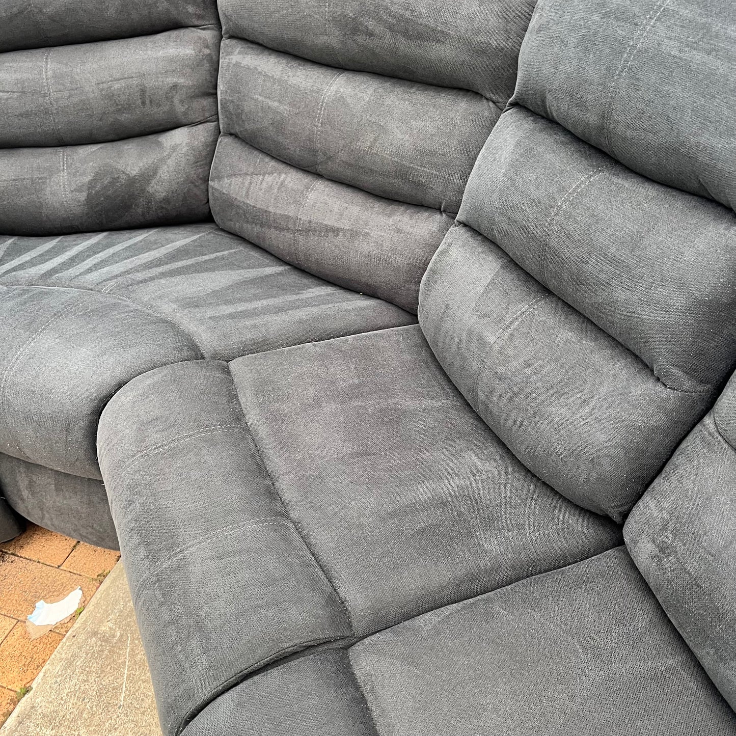 CHARCOAL RECLINER